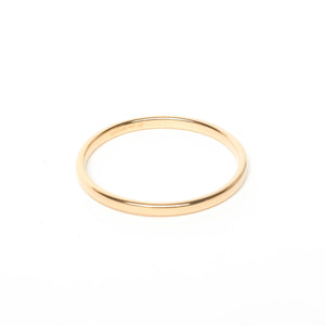 Thin gold ring 